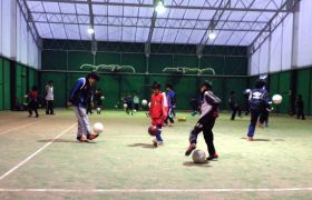 フットボールライフ千住” なでしこｊｒ ”サッカースクール